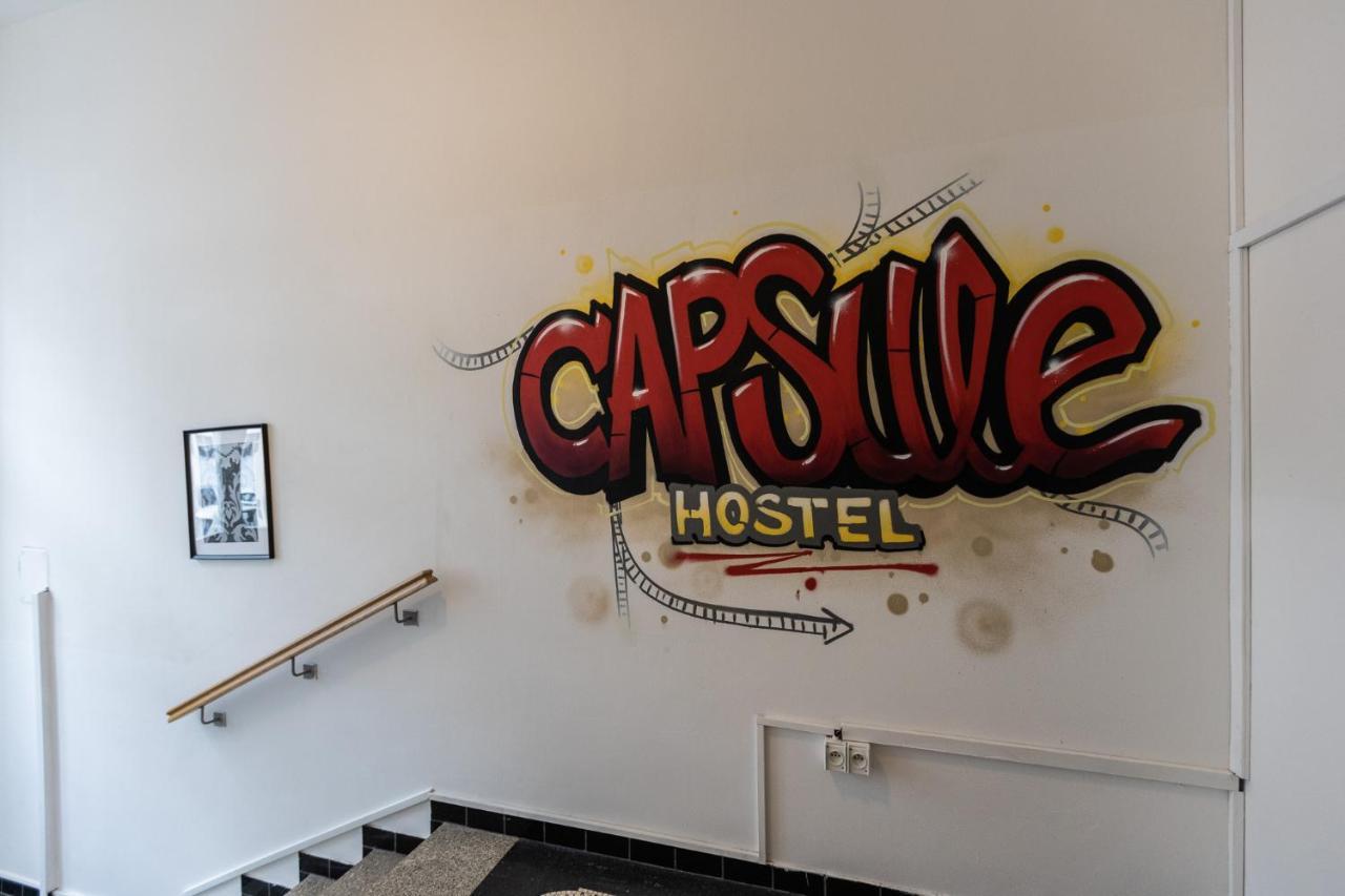 Capsule Hostel Andel Centre Spirit Prague Extérieur photo